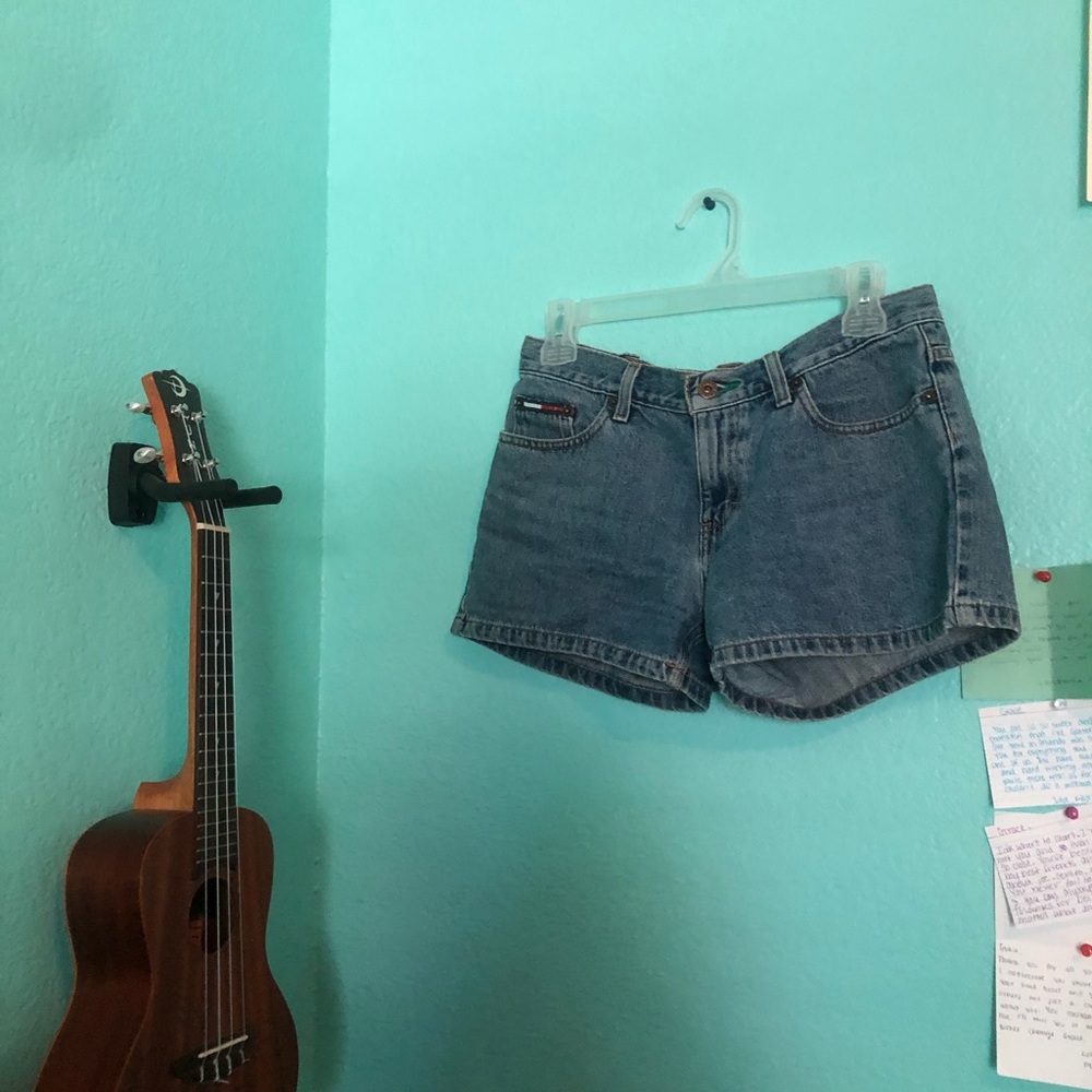 tommy hilfiger shorts